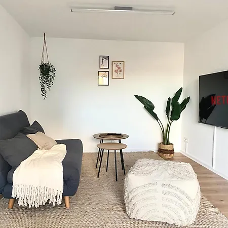 Big Modern Space 75sqm Apartmán *